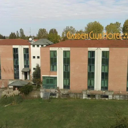 Garden - - Terre Di Canossa Hotel 3*