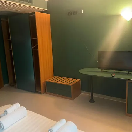 Garden - - Terre Di Canossa 酒店 3*