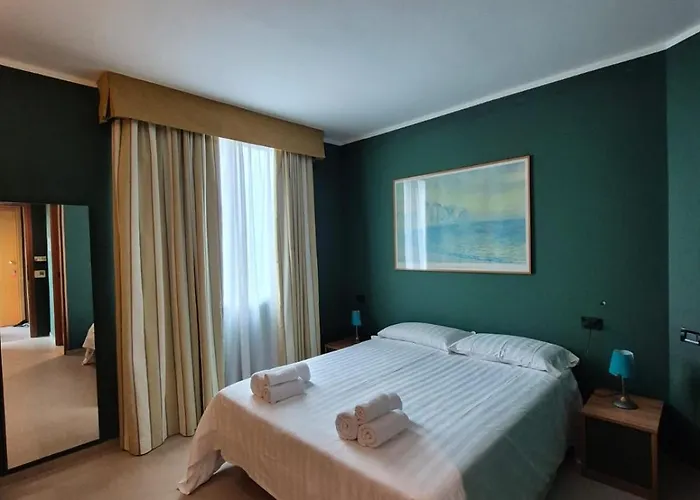 酒店 Garden - - Terre Di Canossa 3*